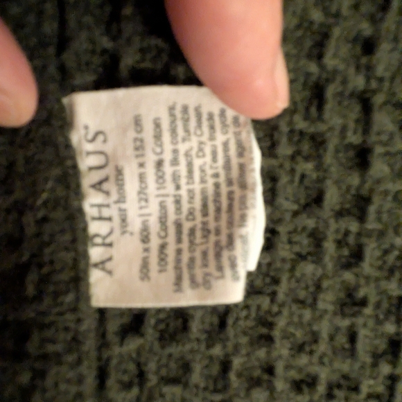 Green Waffle Knit Blanket - Picture 4 of 5